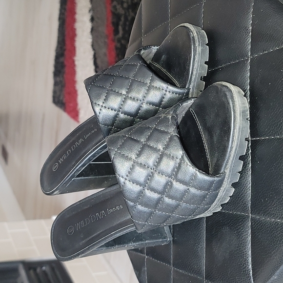 🐆wild Diva | Blk Quilted Vikki Slide - Women - Picture 3 of 5